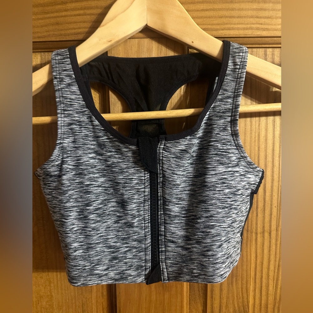 Ruby Ribbon Zip Front Sport Wireless Demiette Size 34 Style 1791 NEW